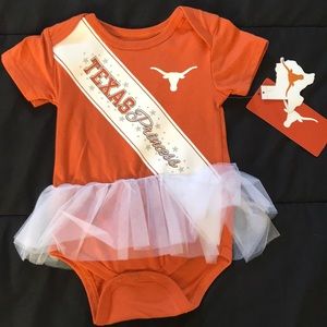 9 Month Texas Longhorns Onesie!